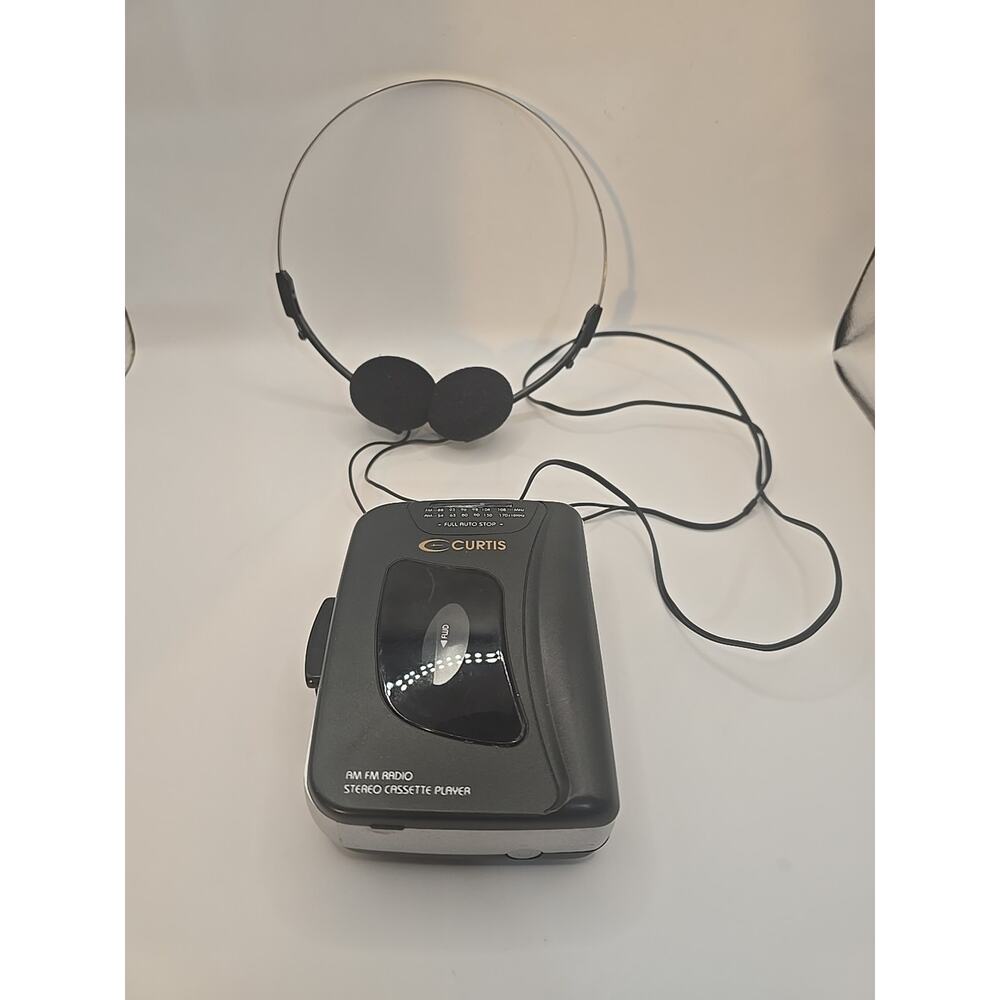 Curtis Personal Stereo Cassette Player AM/FM Radio Headphones RS75B